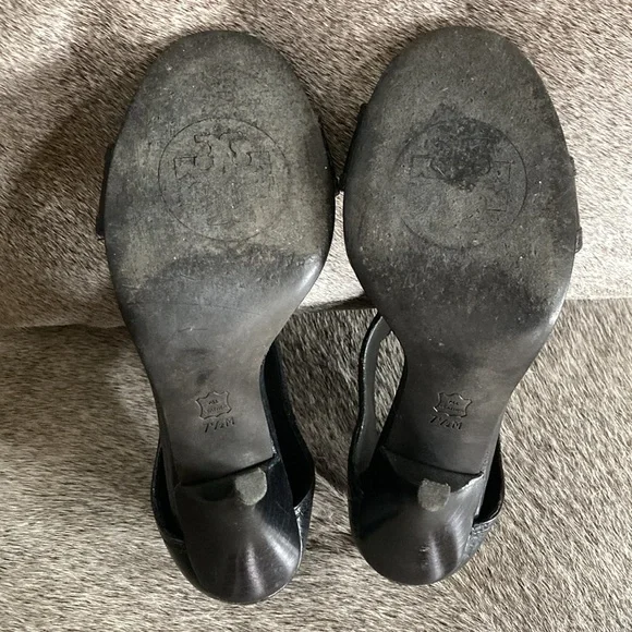 Tory Burch Black All Leather Torben Tumbled Rhino Leather Heel - Picture 12 of 14